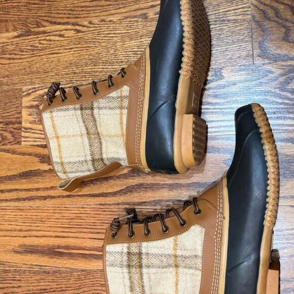 Lands End Women's Brown and Tan Duck Boots with inner lining - Picture 1 of 6